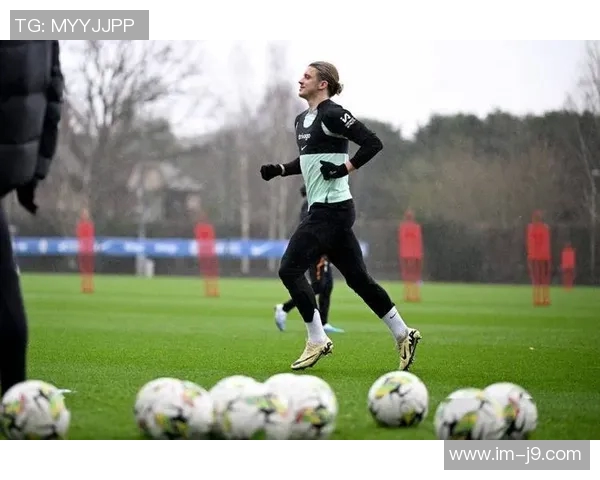 英媒称维拉计划租借加拉格尔并设强制买断条款引进马竞中场